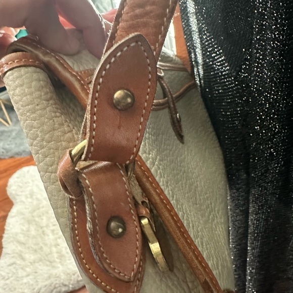 Vintage Dooney & Bourke All Weather Crossbody Satchel - Picture 9 of 12